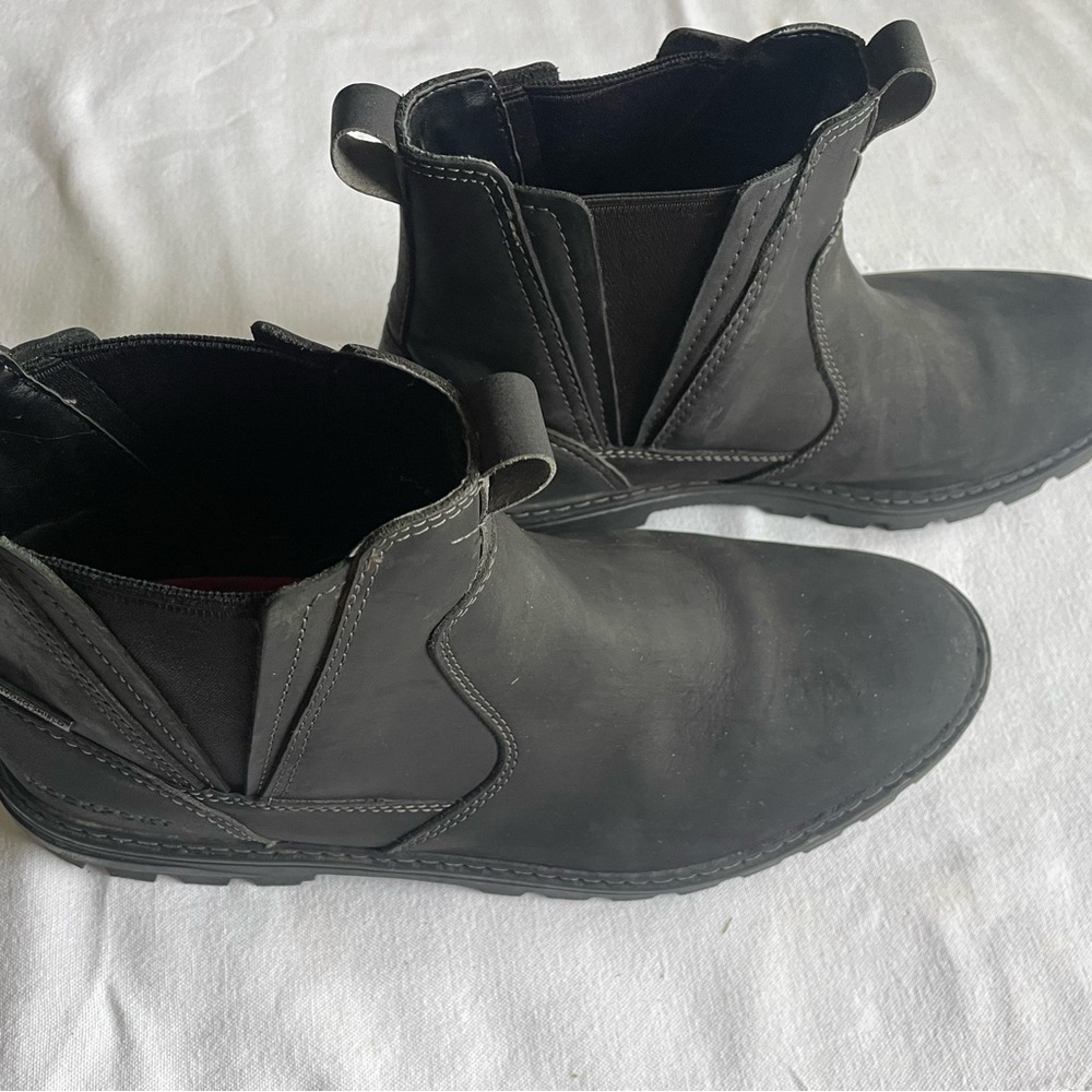Rockport Men's Black Chukka Boots - Slip-On Elastic Sides
